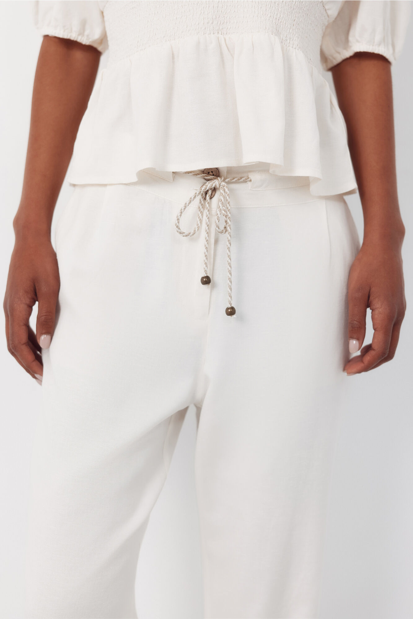 Cortefiel Trousers with belt Ivory