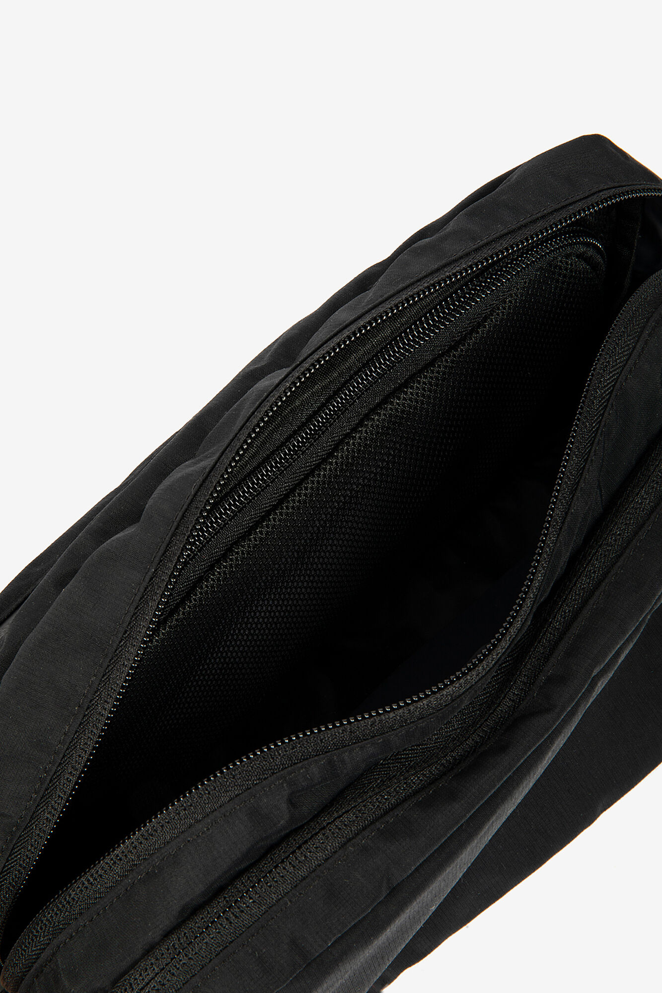 Ecoalf Oslo vanity case bag Black