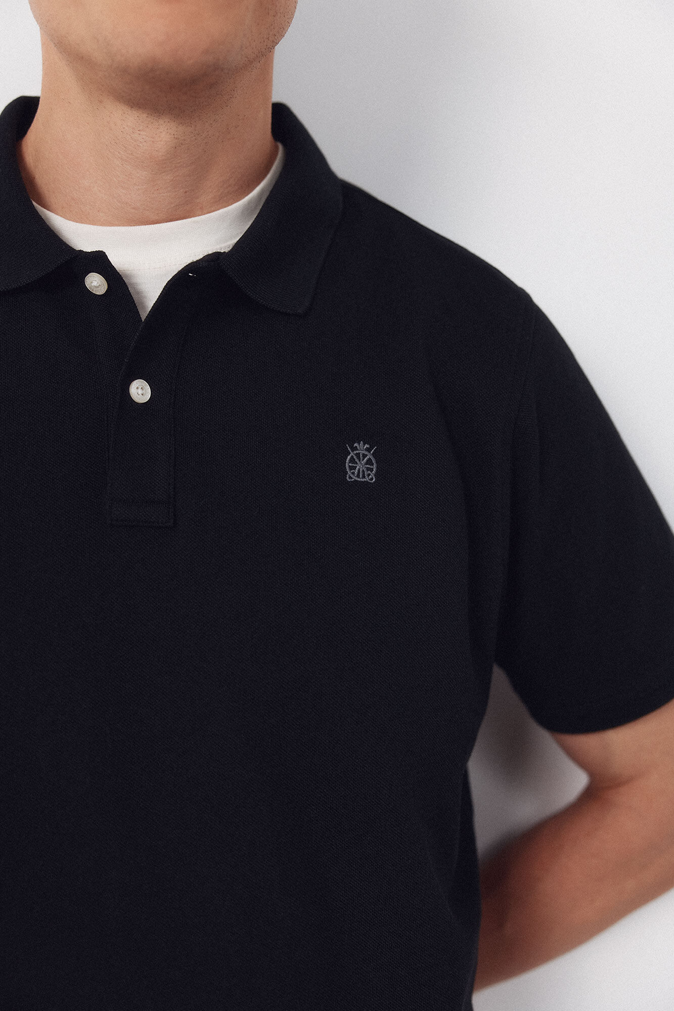 Cortefiel Piqu&eacute; basic polo shirt Black
