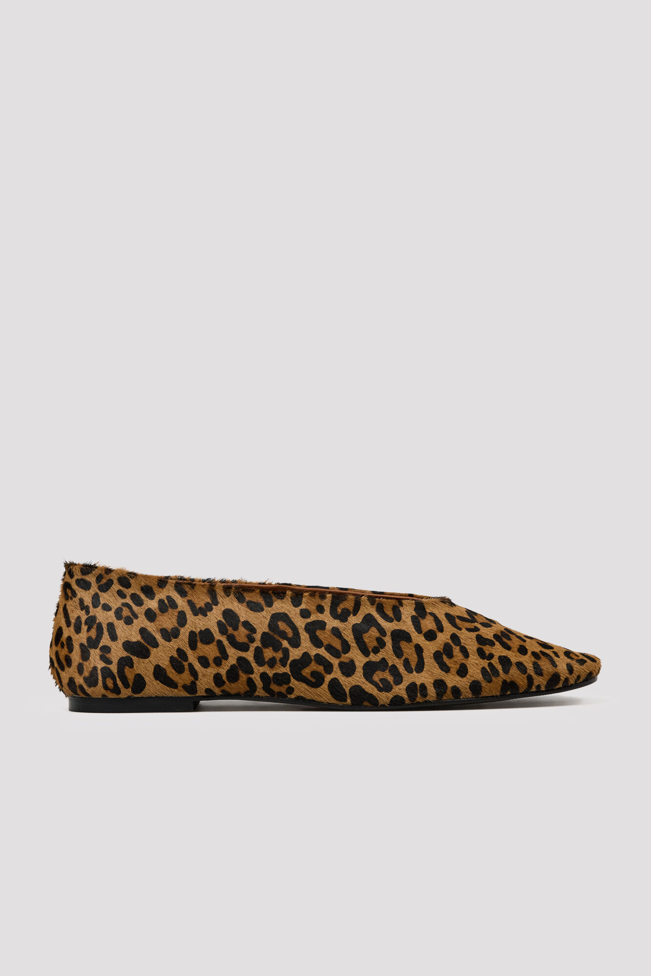 Cortefiel Animal print leather ballet flats