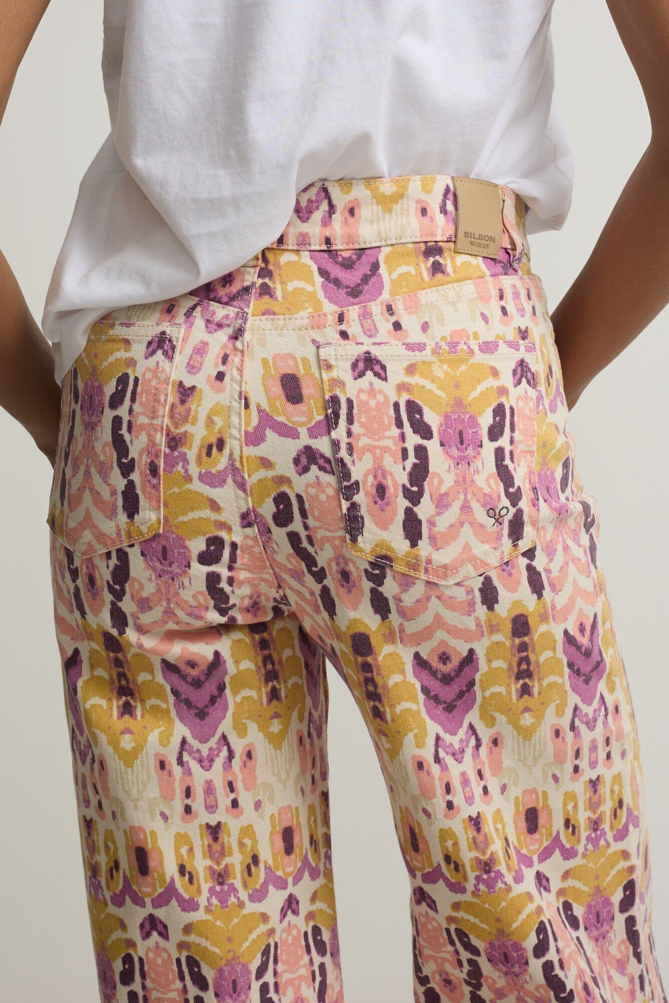 Silbon Ikat print denim trousers Pink