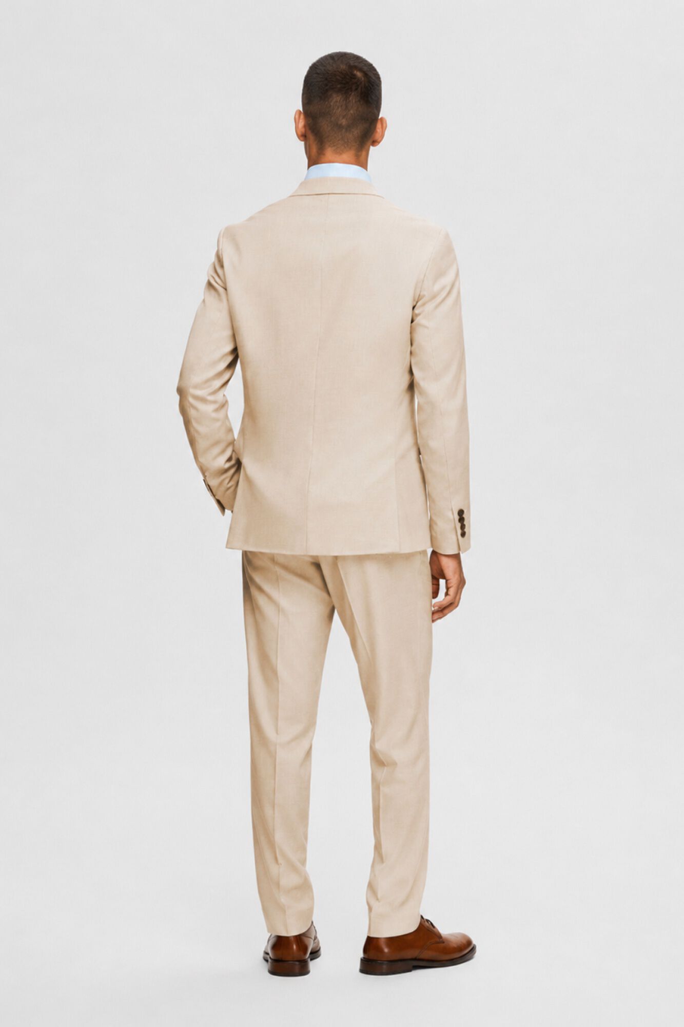 Selected Blazer de fato Slim Fit confecionado com materiais reciclados Castanho
