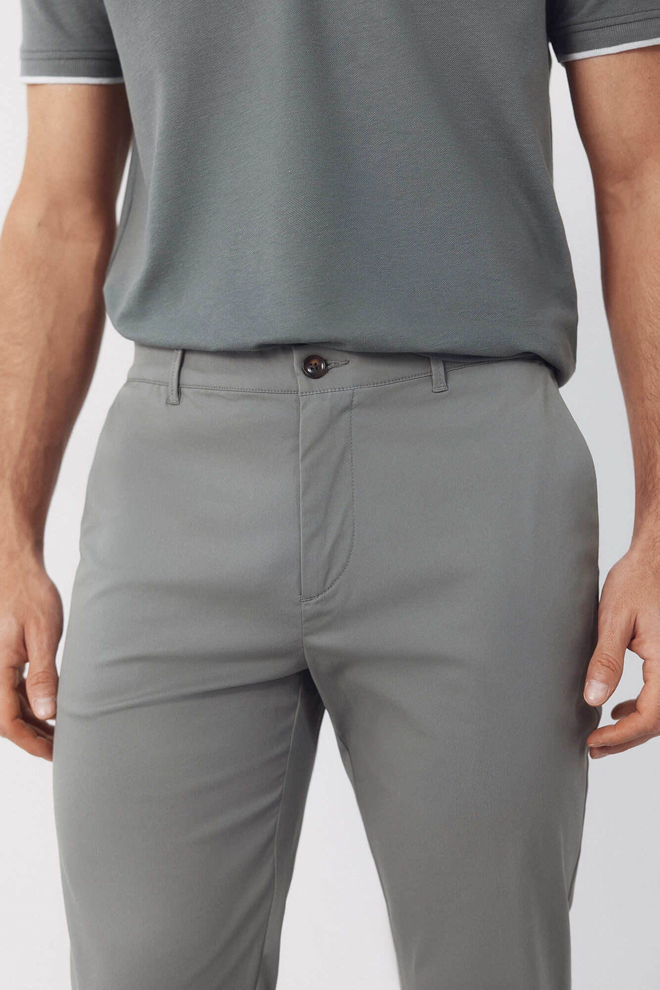 Cortefiel Lightweight slim technical chinos Kaki