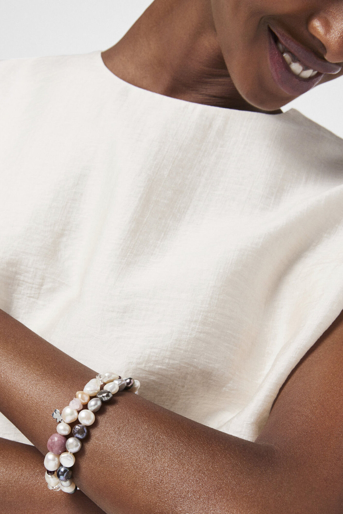 Tous Silver bracelet with pearls and gems