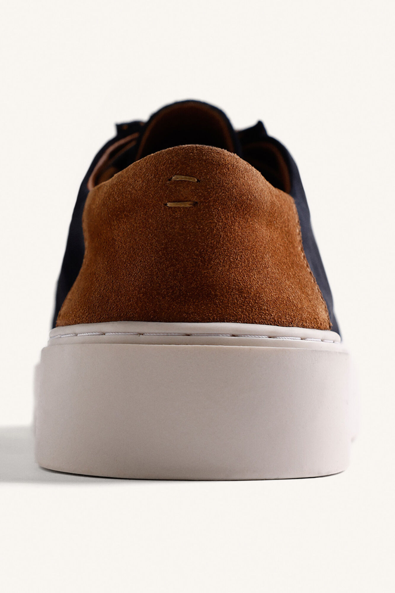 Gioseppo Wallabee style slippers Navy