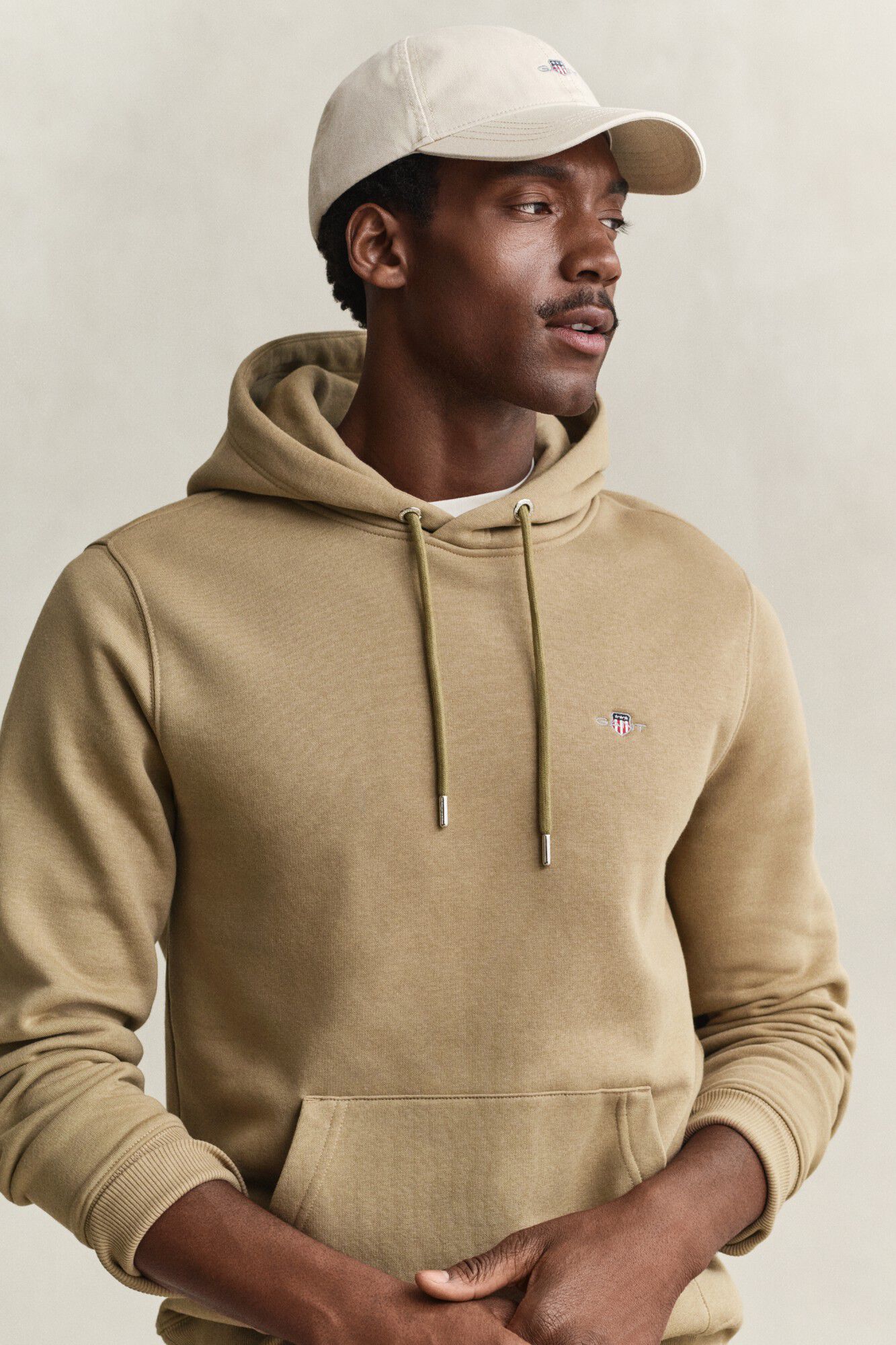 Gant Sweatshirt com capuz Tostado