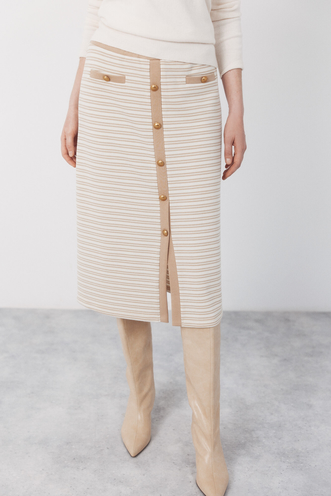 Cortefiel Jersey-knit -up buttons