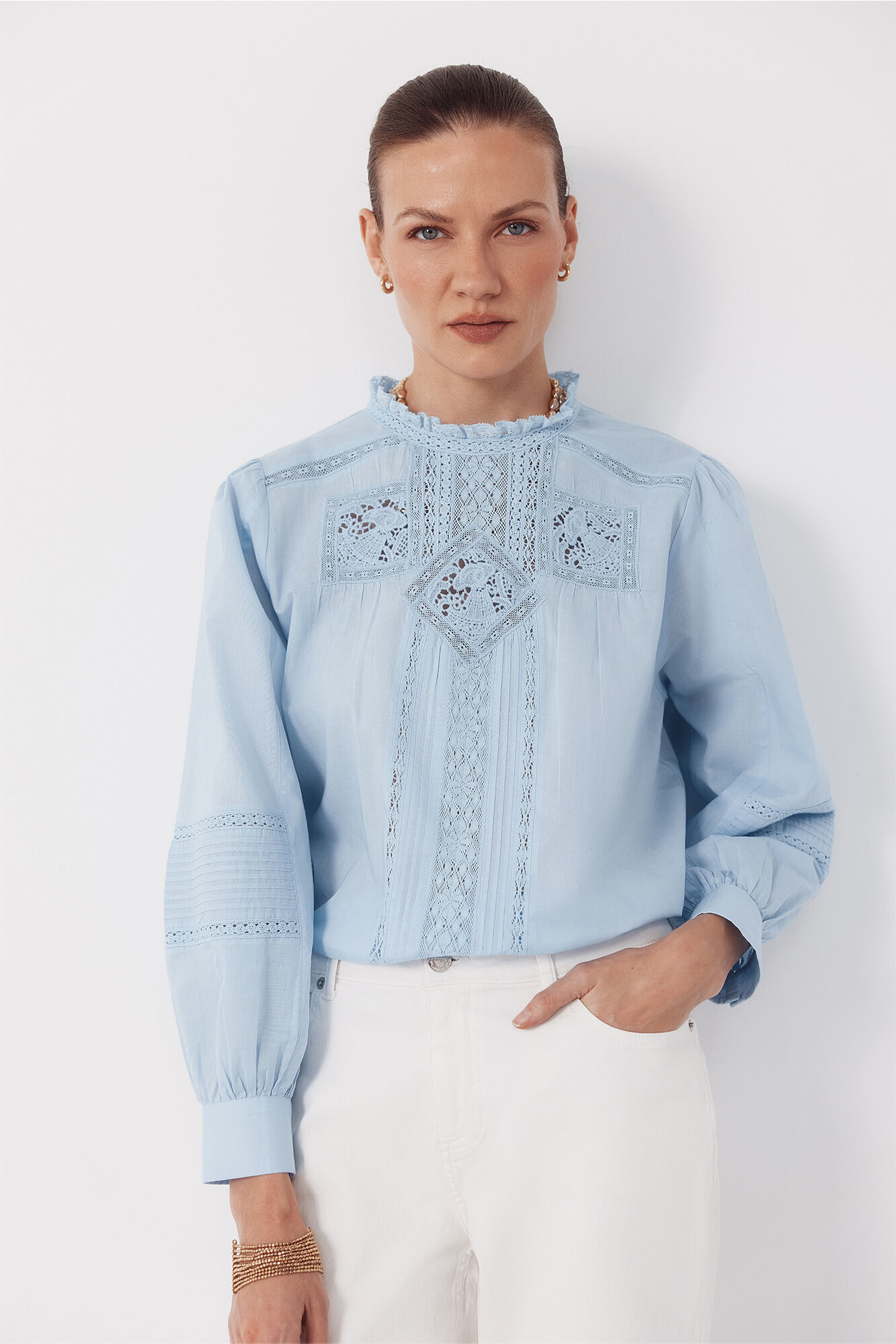 Cortefiel Blusa bordada