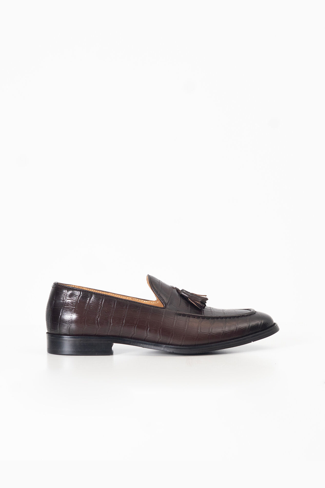 PuroEGO Mocassim em pele com borlas estampado