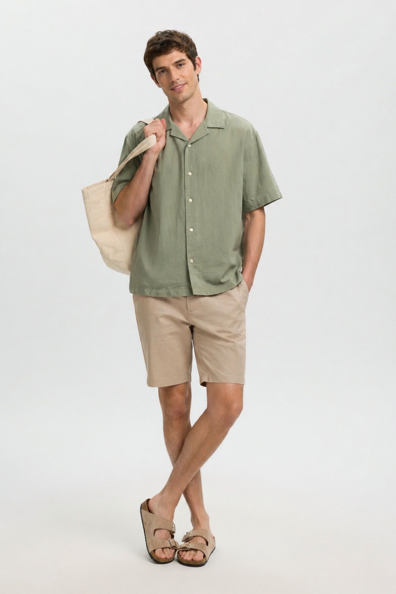 Selected Bermuda tipo chino