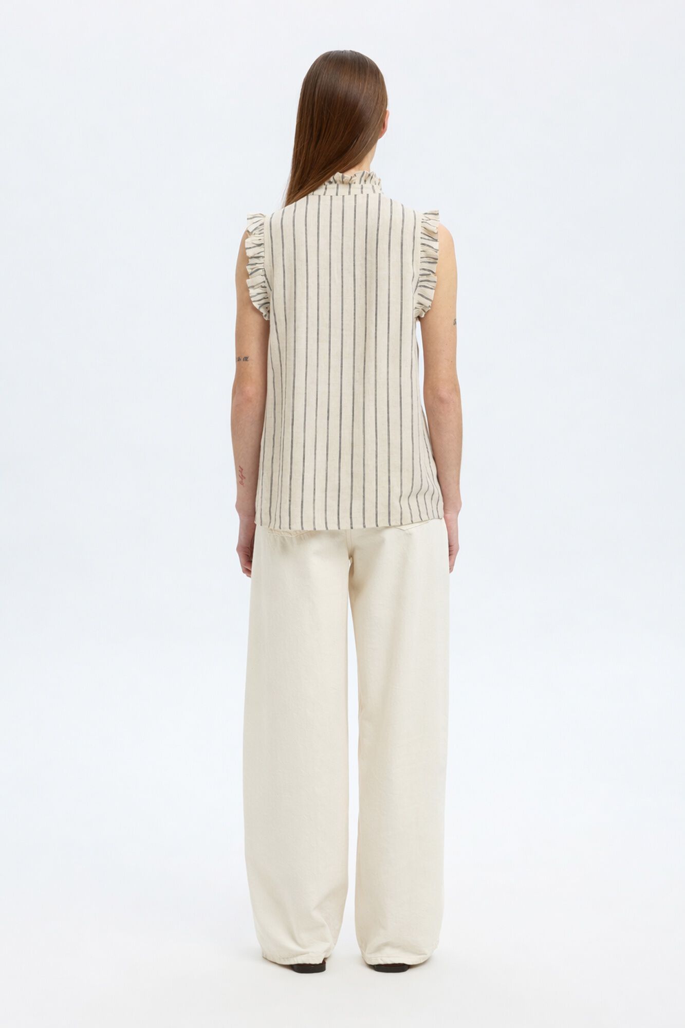 Selected Blusa sem mangas e folhos Tostado