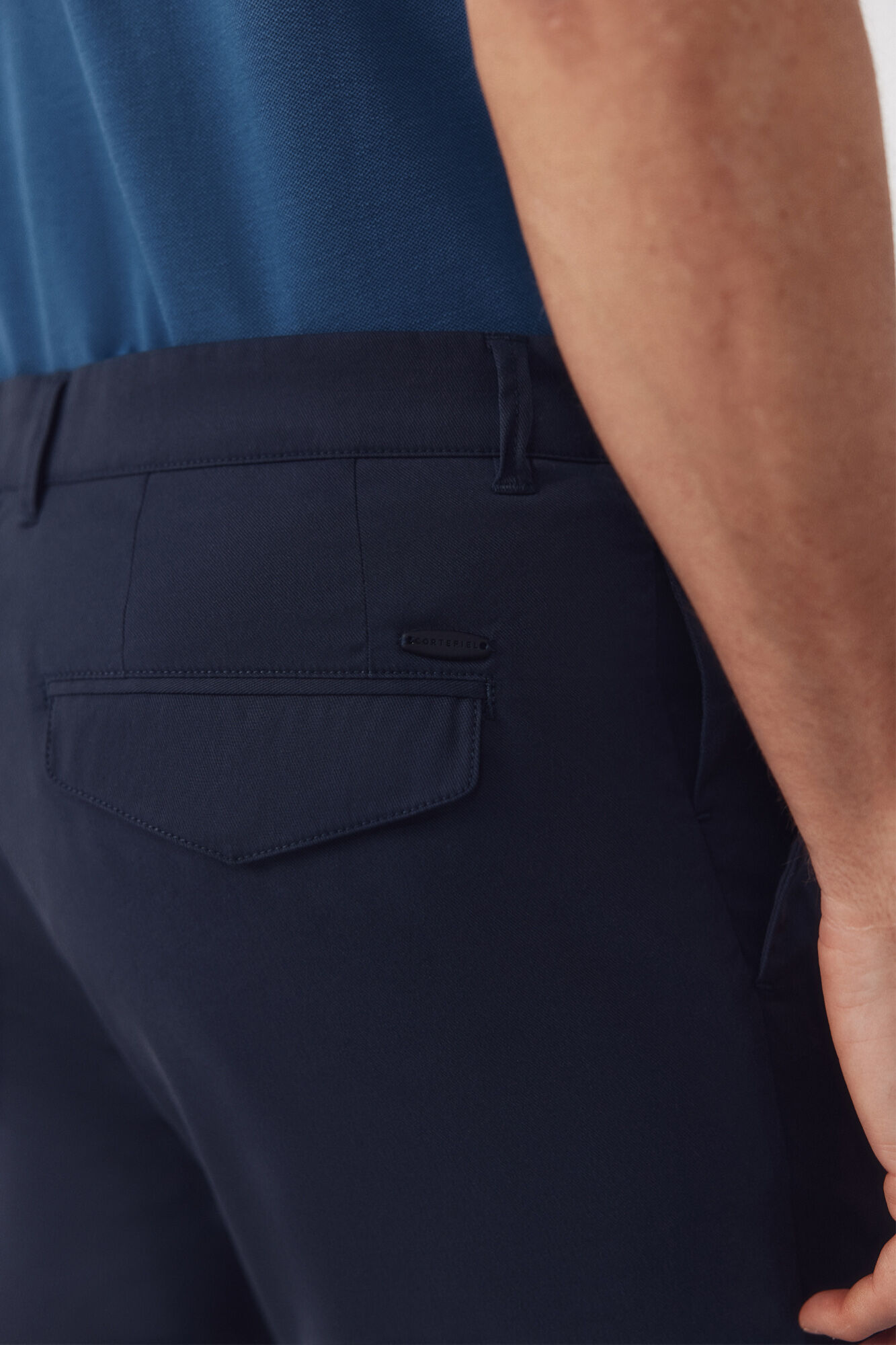 Cortefiel Lightweight slim technical chinos Navy