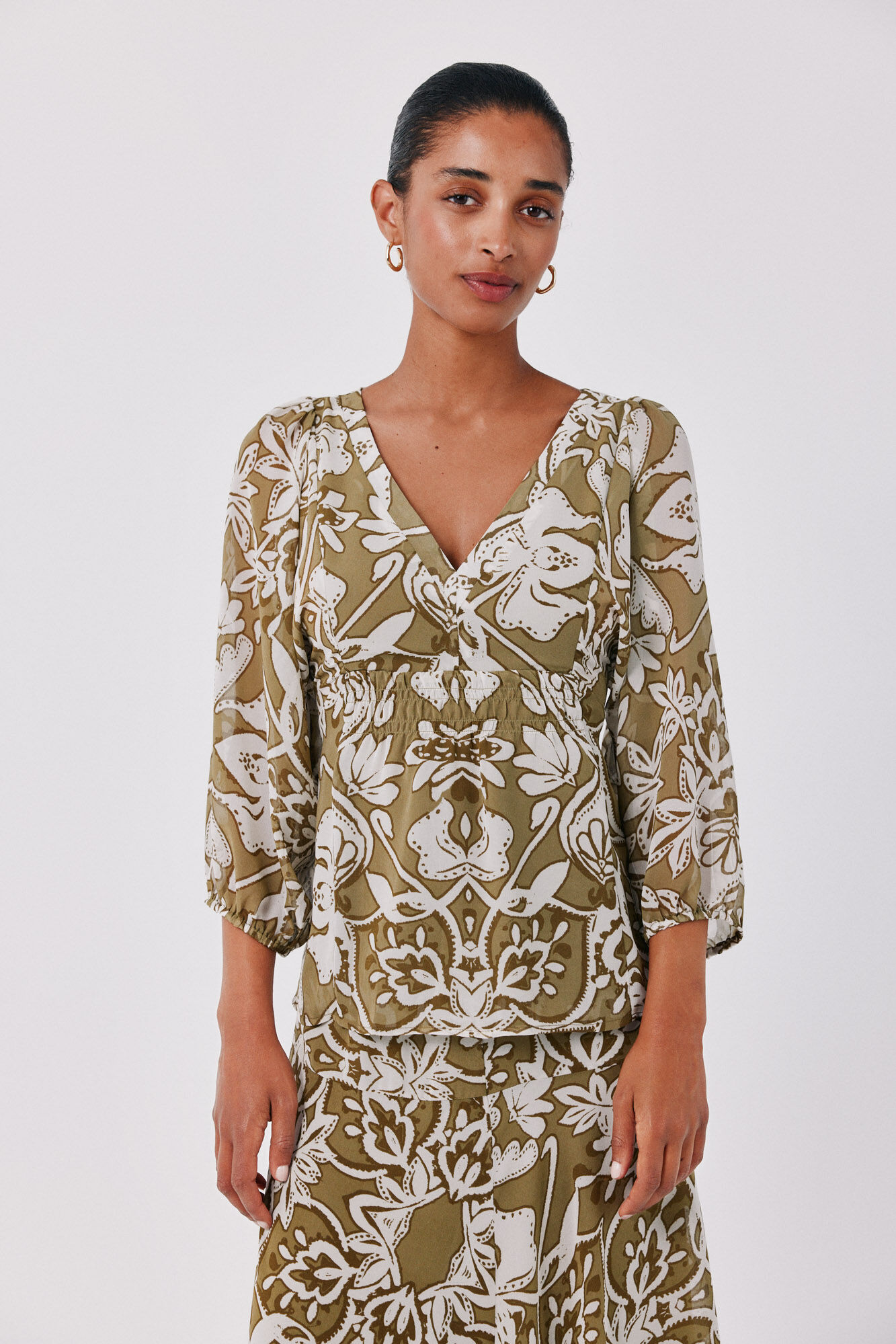 Cortefiel Printed fluid blouse