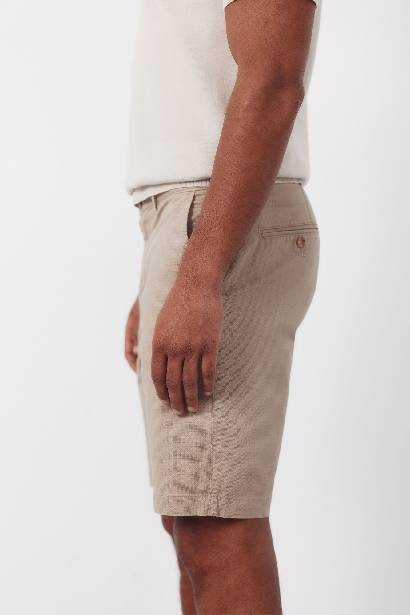 Cortefiel Lightweight regular chino Bermuda shorts Beige