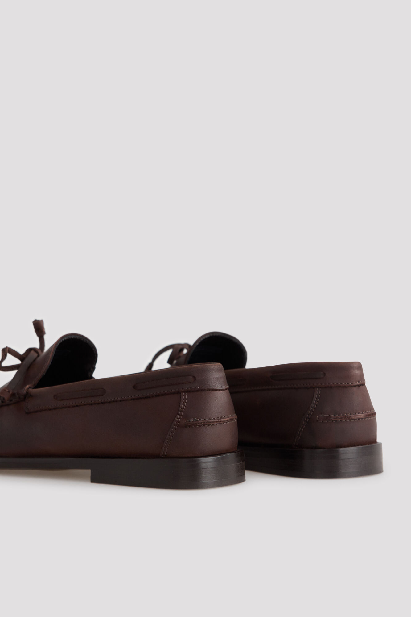 Cortefiel Leather loafers with tie