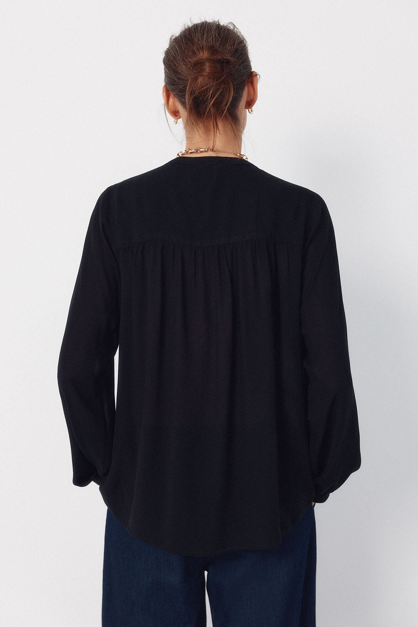 Cortefiel Blusa cuello redondo Negro