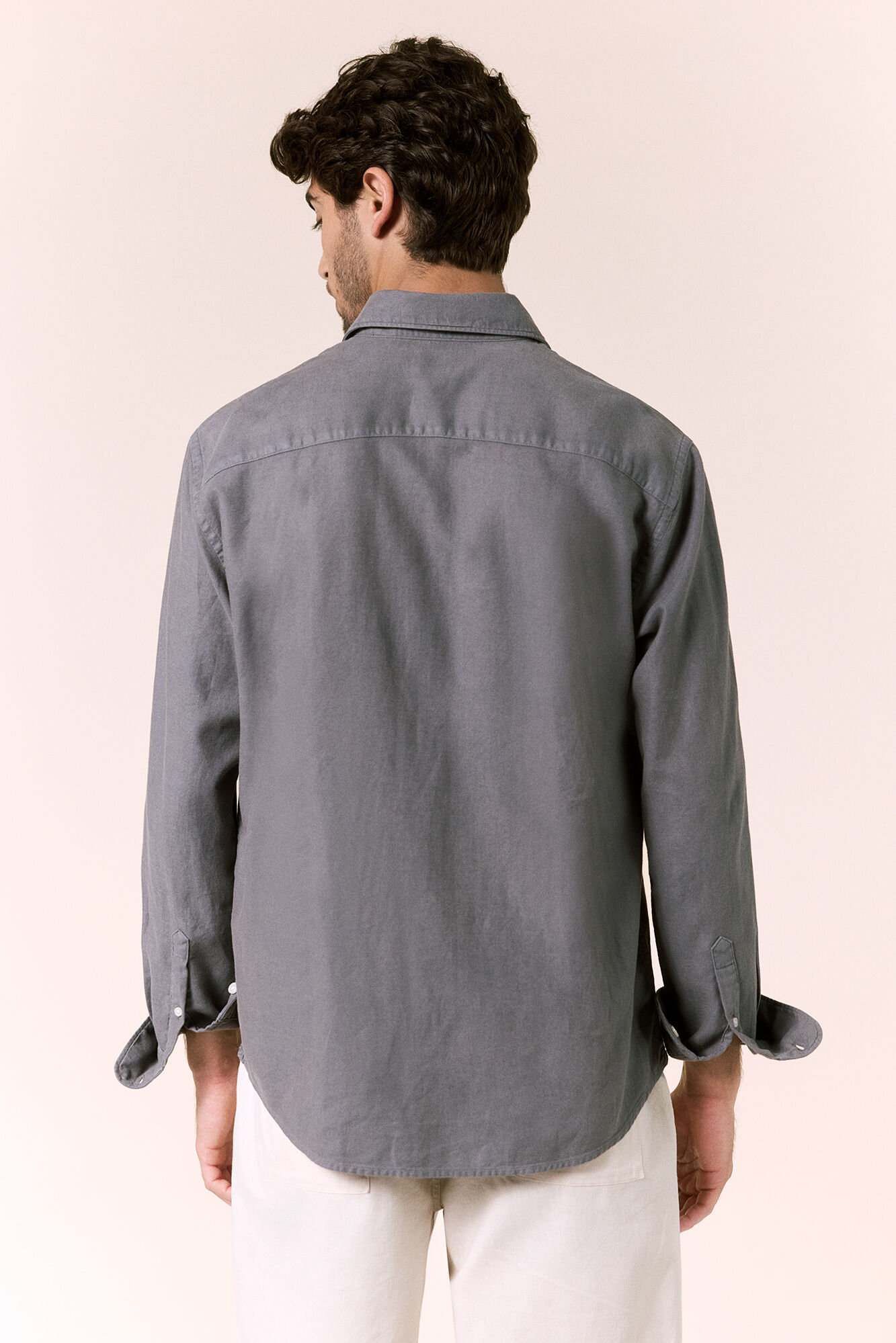 OOTO Camisa lisa fluida Gris