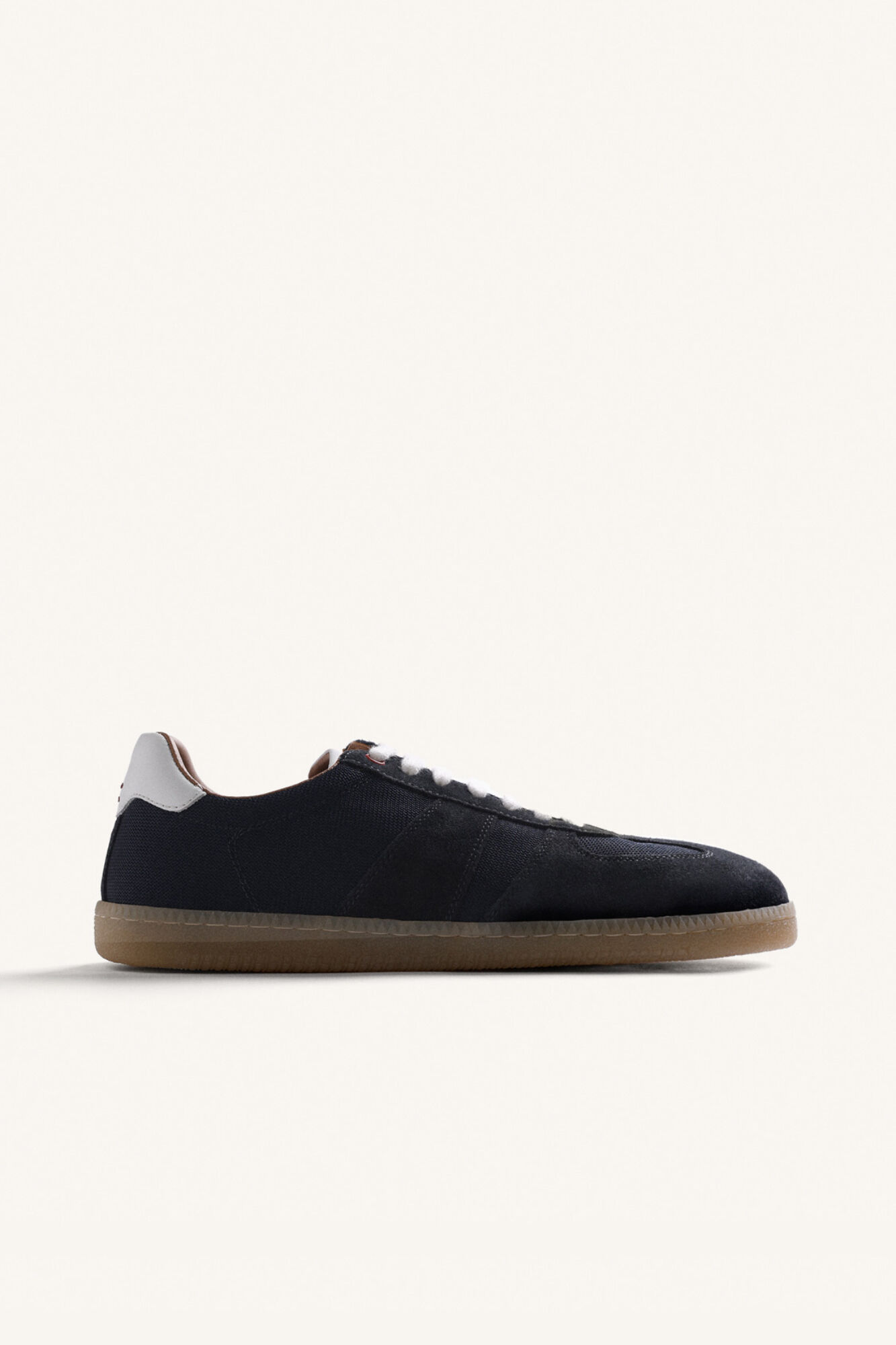 Gioseppo Leather slippers
