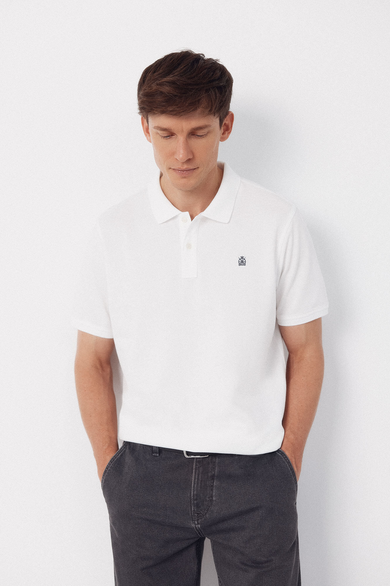Cortefiel Piqu&eacute; basic polo shirt