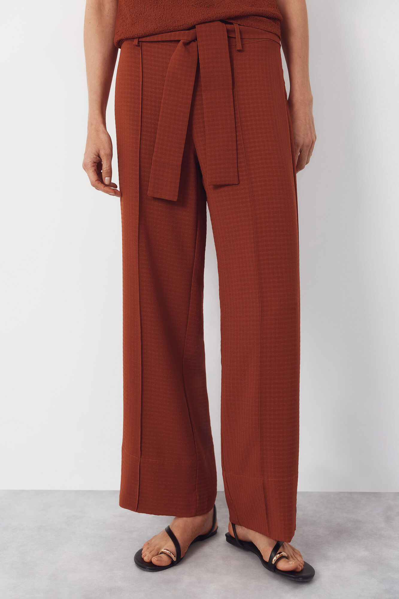Cortefiel Structured fluid trousers
