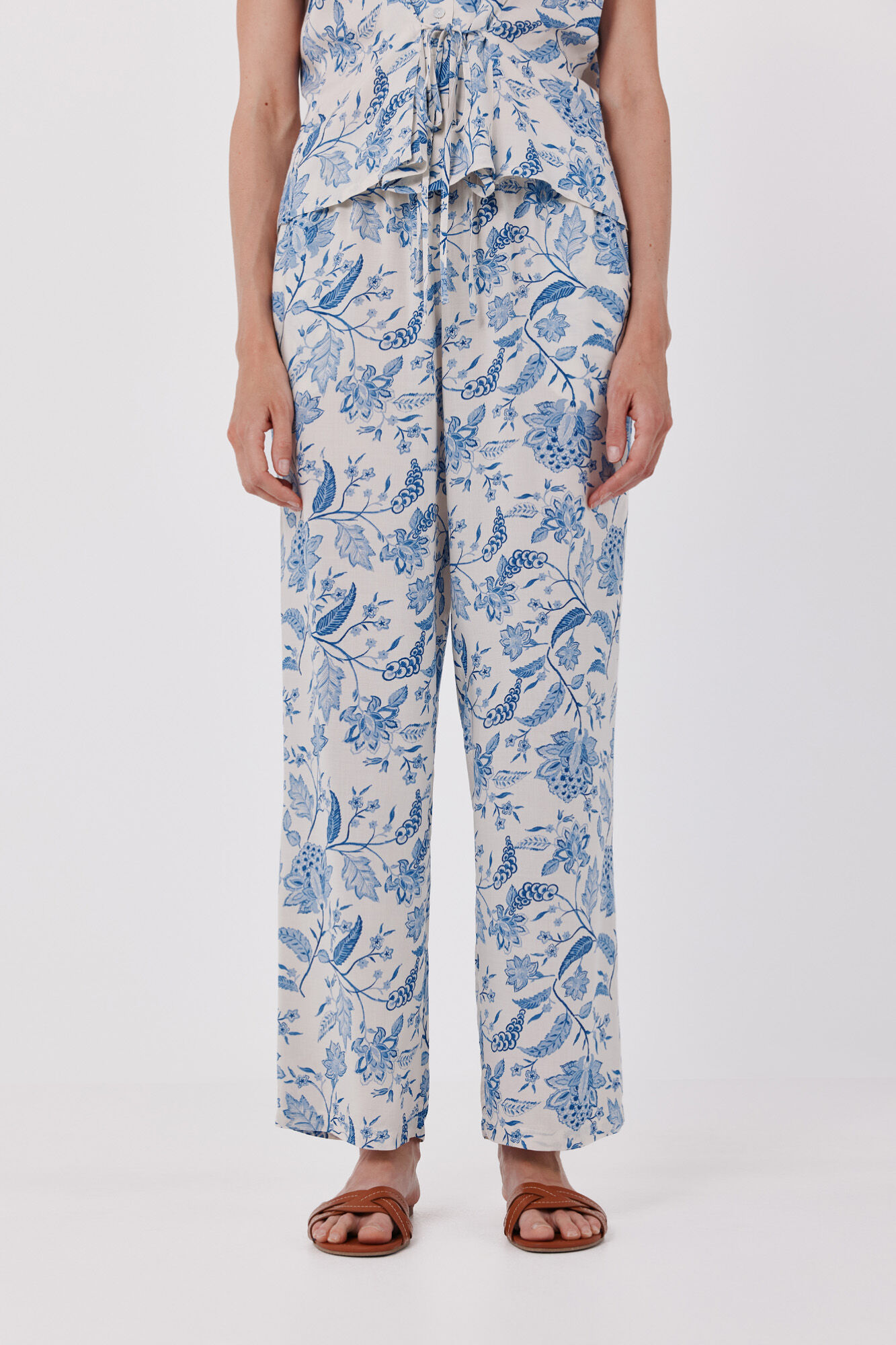 Cortefiel Printed fluid trousers