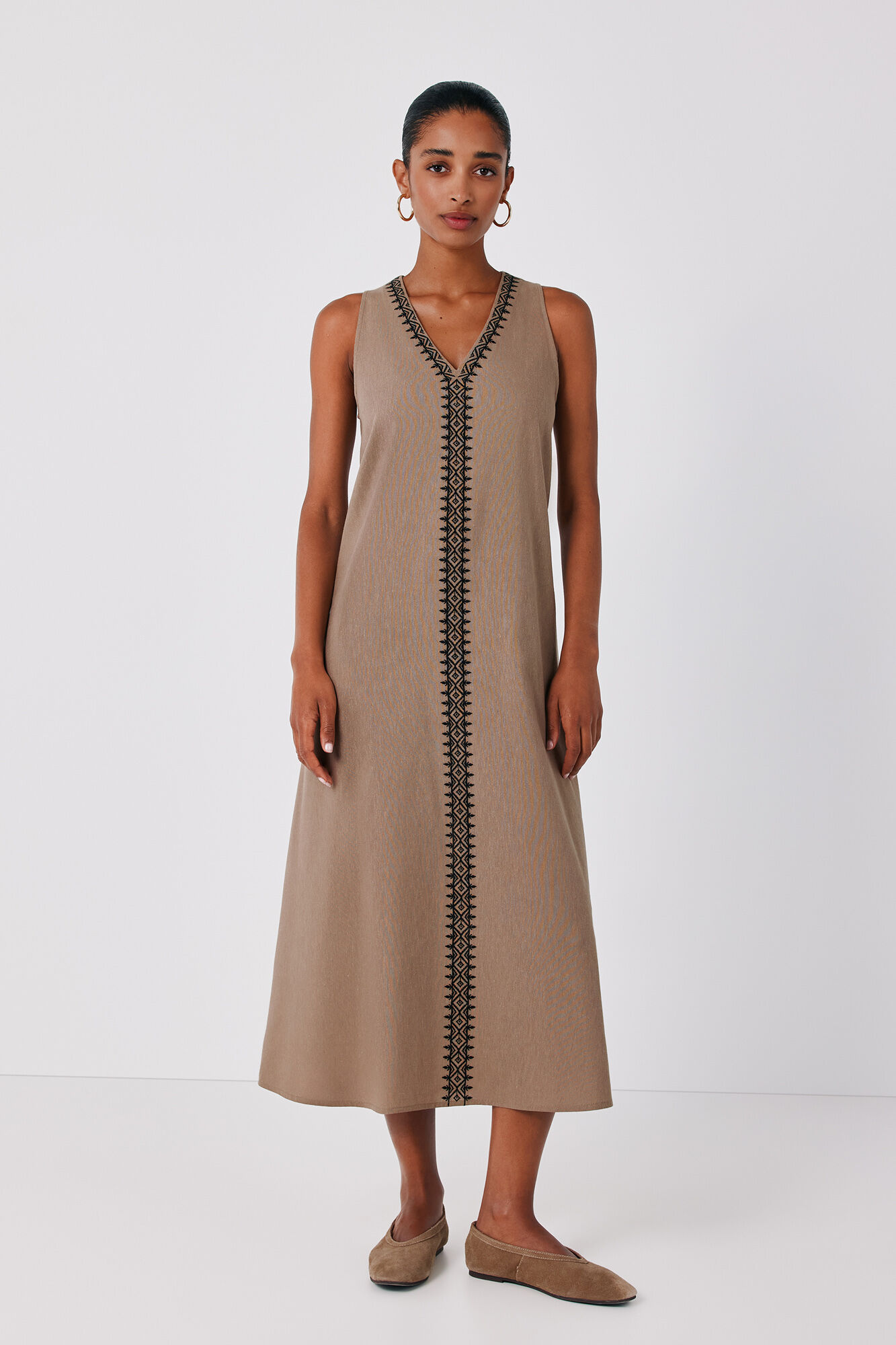 Cortefiel Embroidered dress