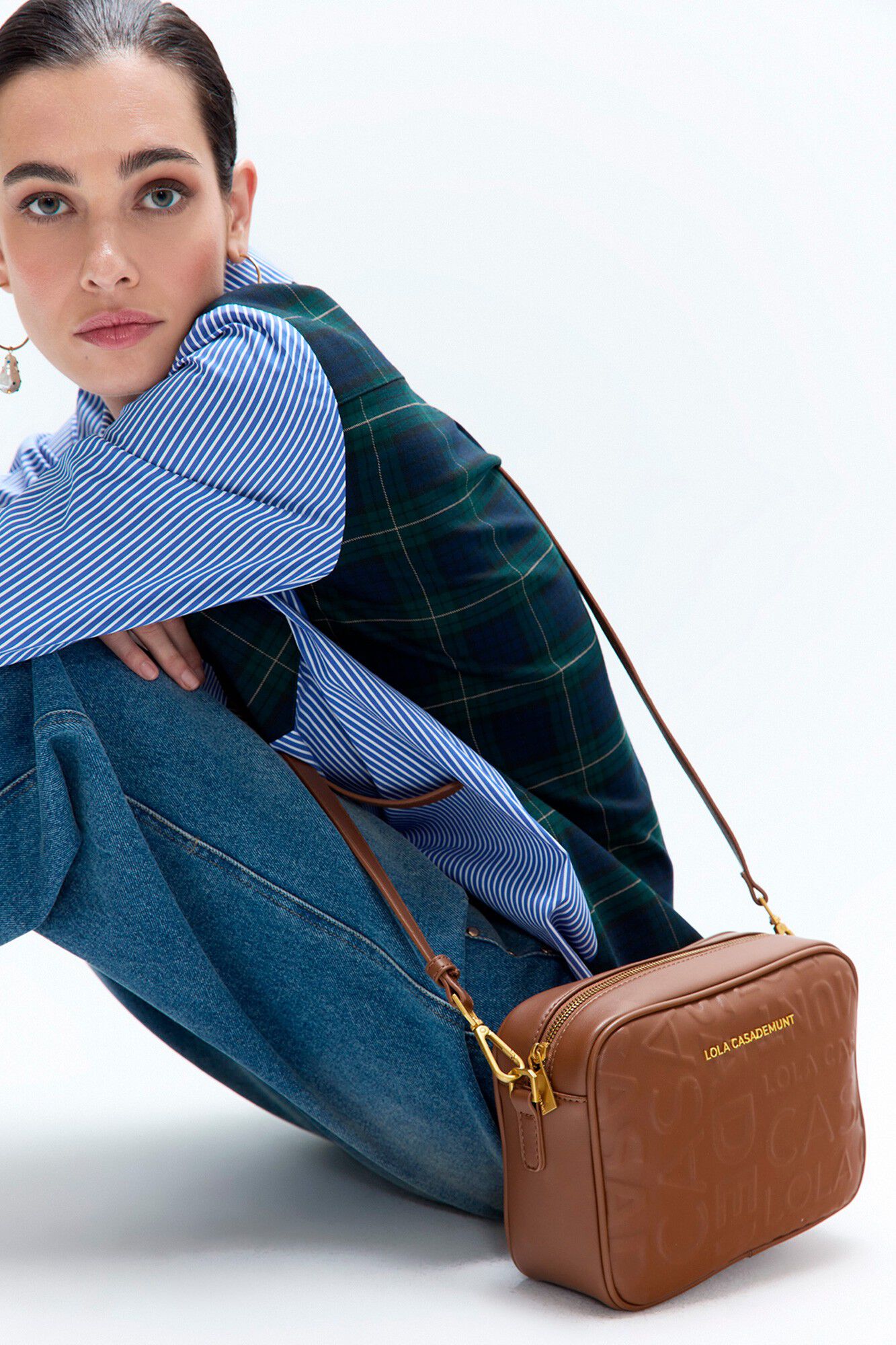 Lola Casademunt Monogram basic crossbody