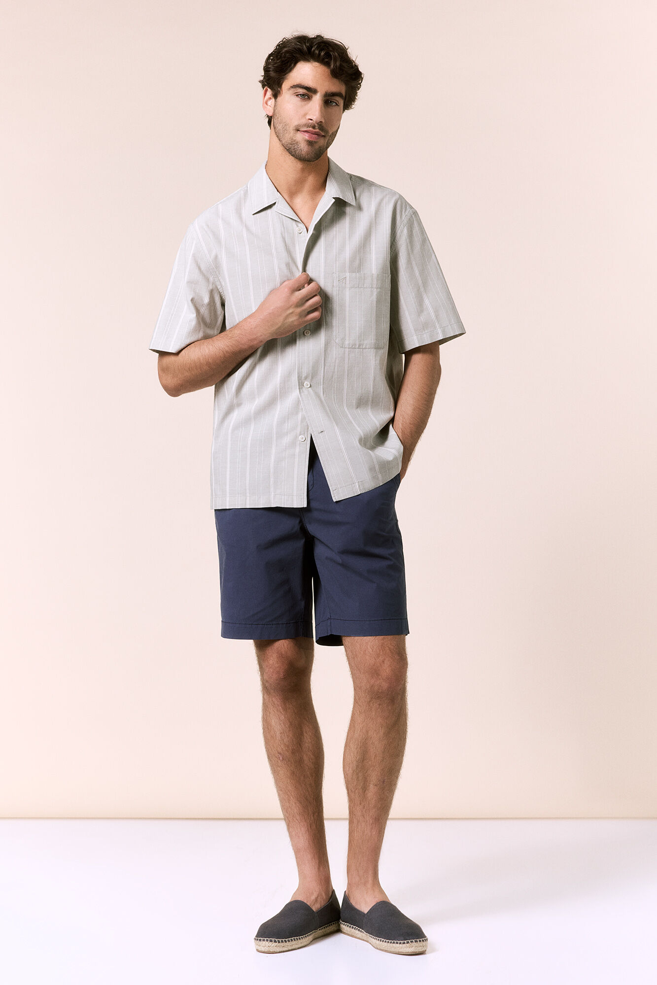 OOTO Camisa rayas manga corta cuello bowling
