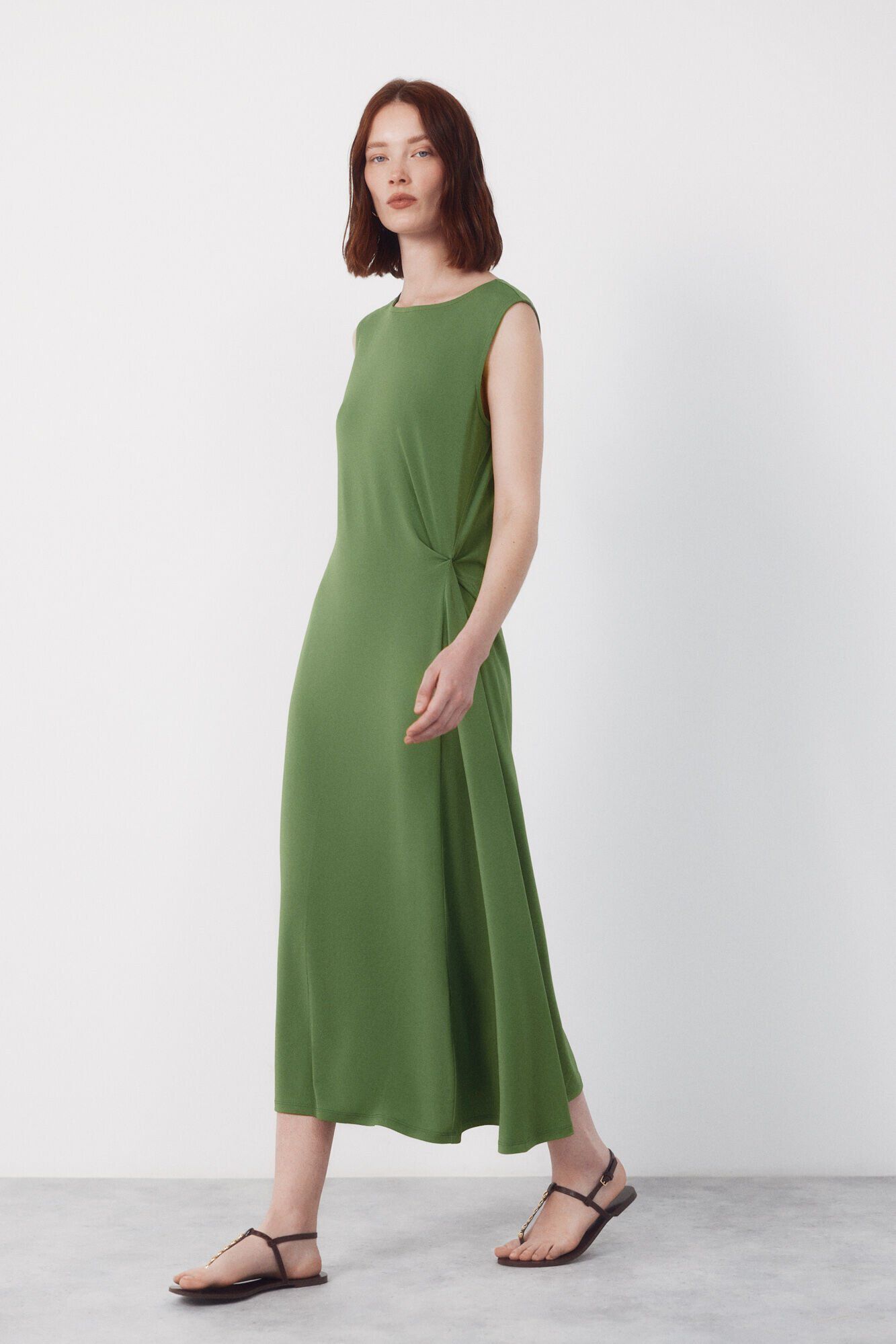 Cortefiel Vestido com n&oacute; lateral