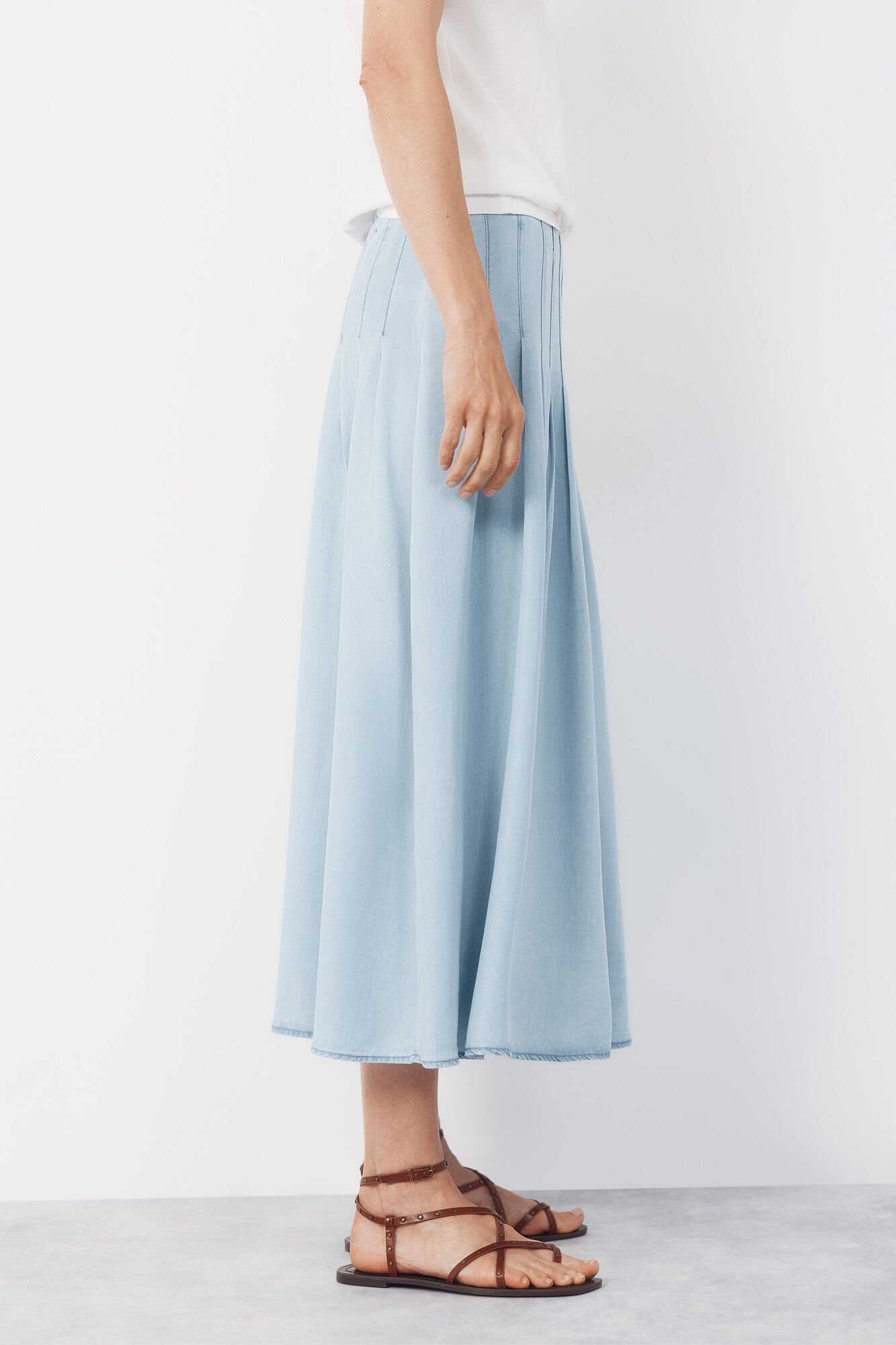 Cortefiel Tencel pleated midi skirt
