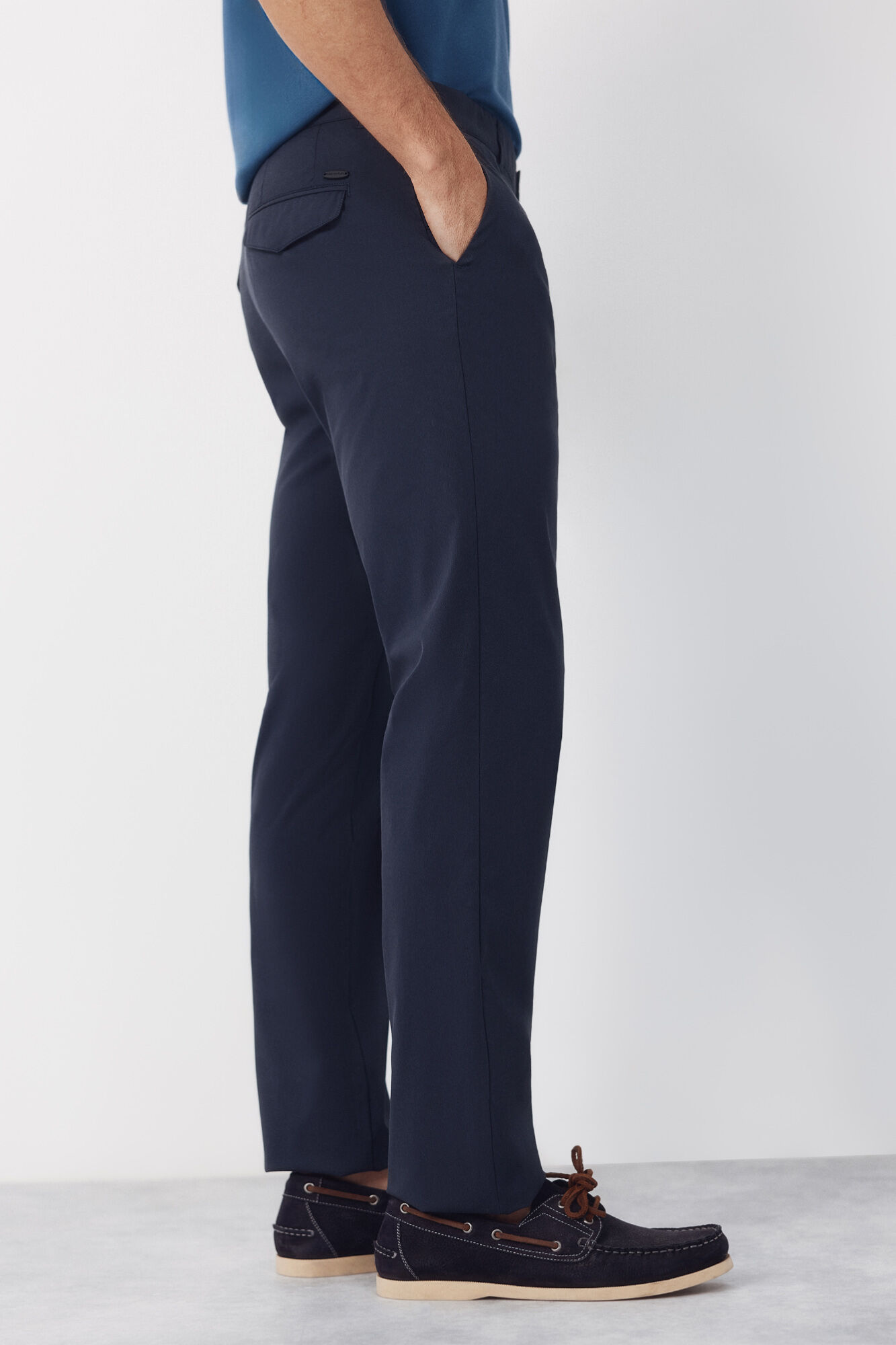 Cortefiel Lightweight slim technical chinos Navy