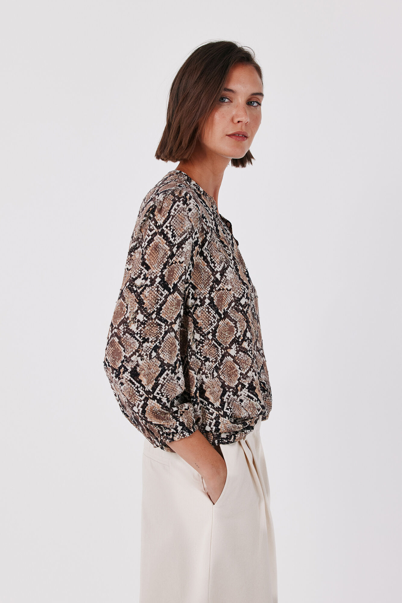 Cortefiel Printed fluid blouse Printed beige