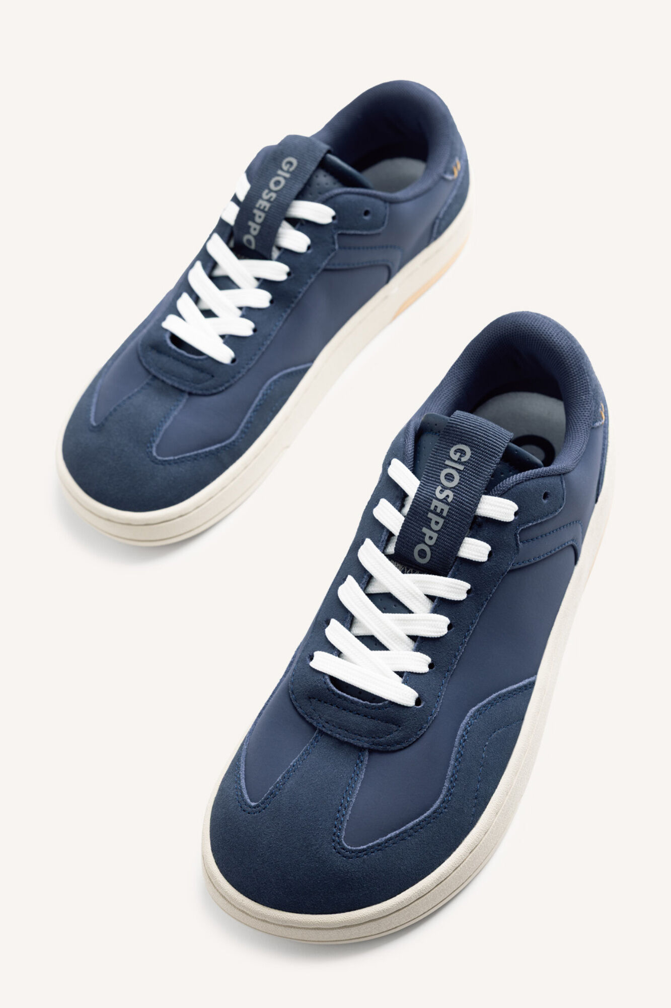 Gioseppo Masasi leather trainers Navy