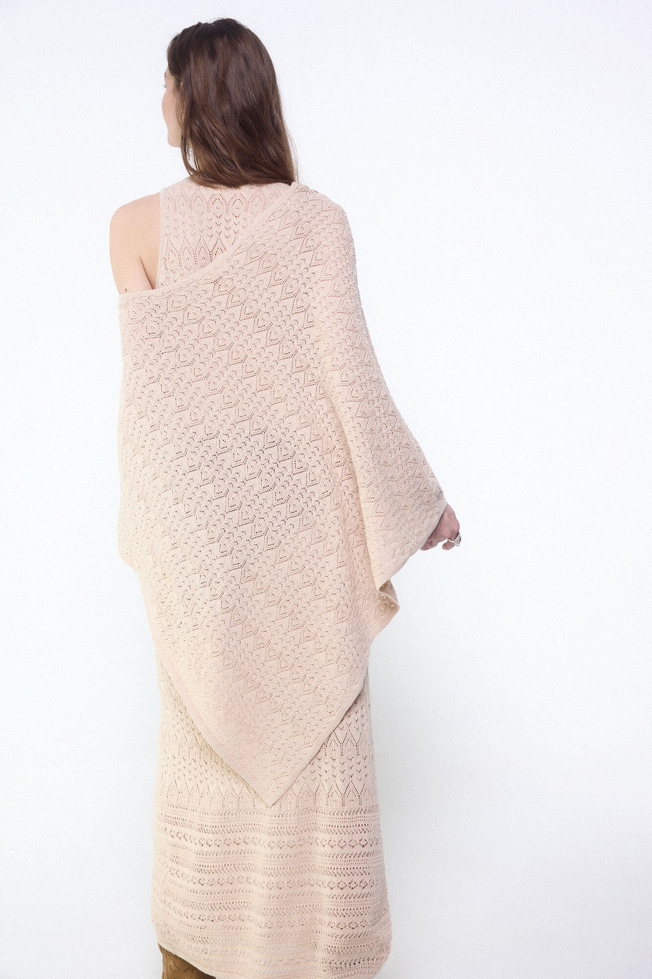 Slowlove Openwork knit cape