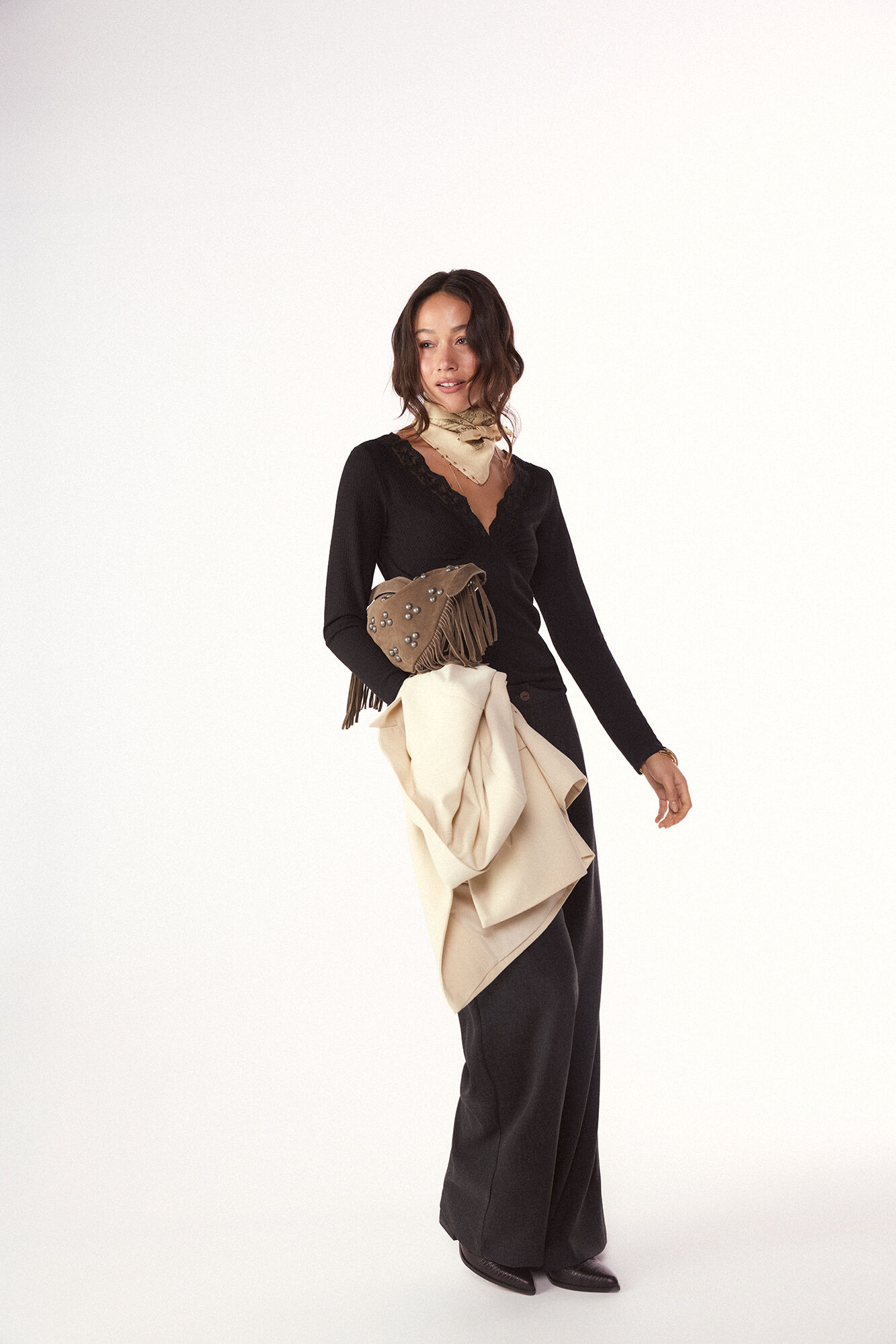 Slowlove Lace detail structure top Black