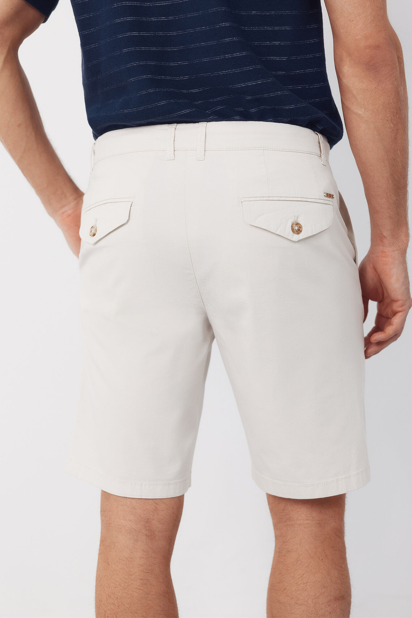 Cortefiel Lightweight printed chino Bermuda shorts Ivory