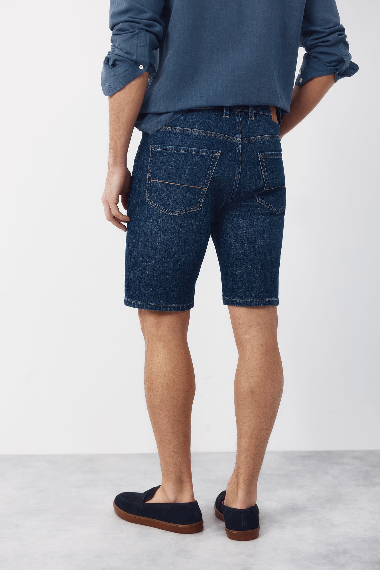 Cortefiel Regular fit Bermuda shorts Blue