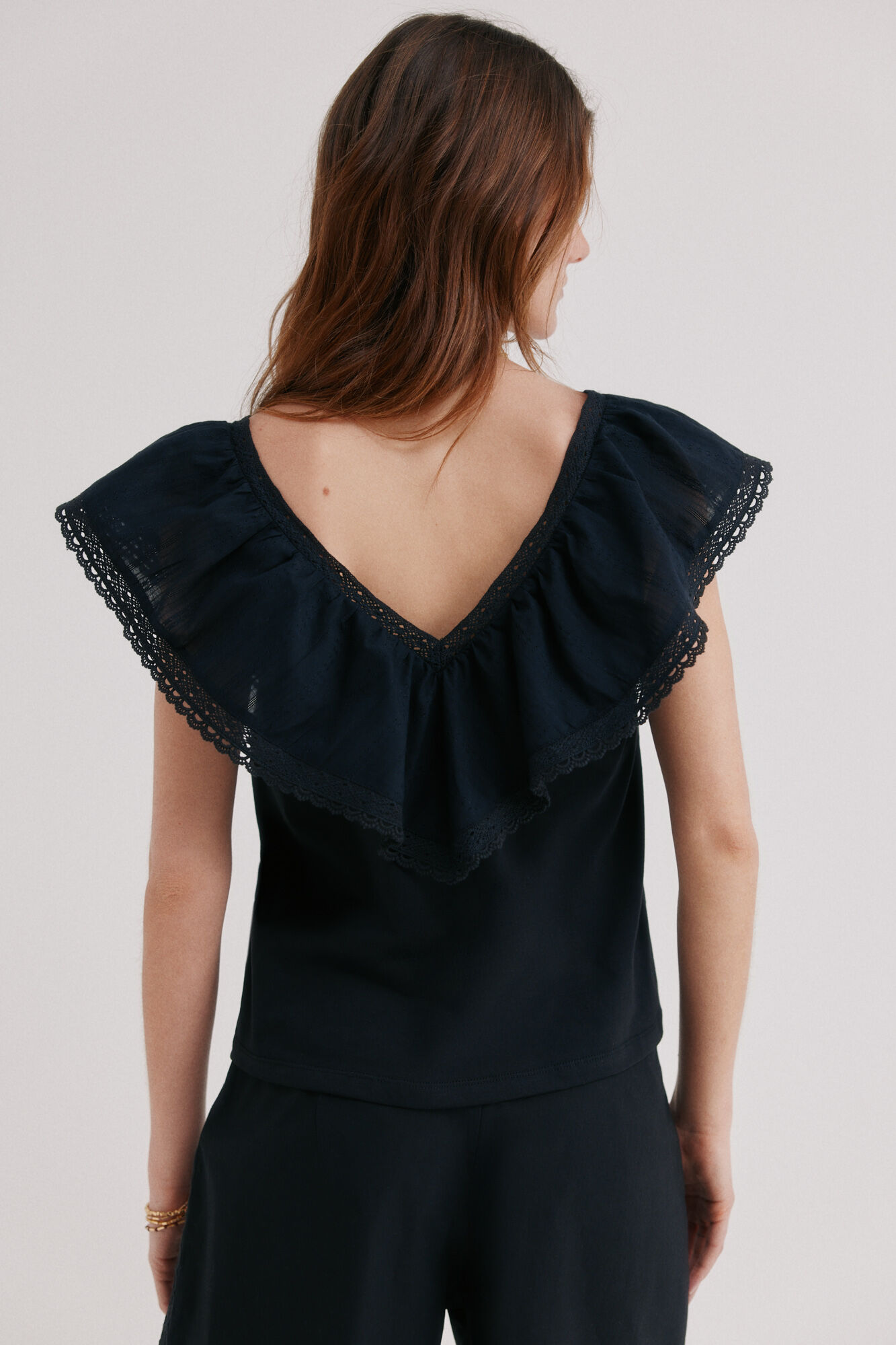 Hoss Intropia Malaika. Ruffle T-shirt Black