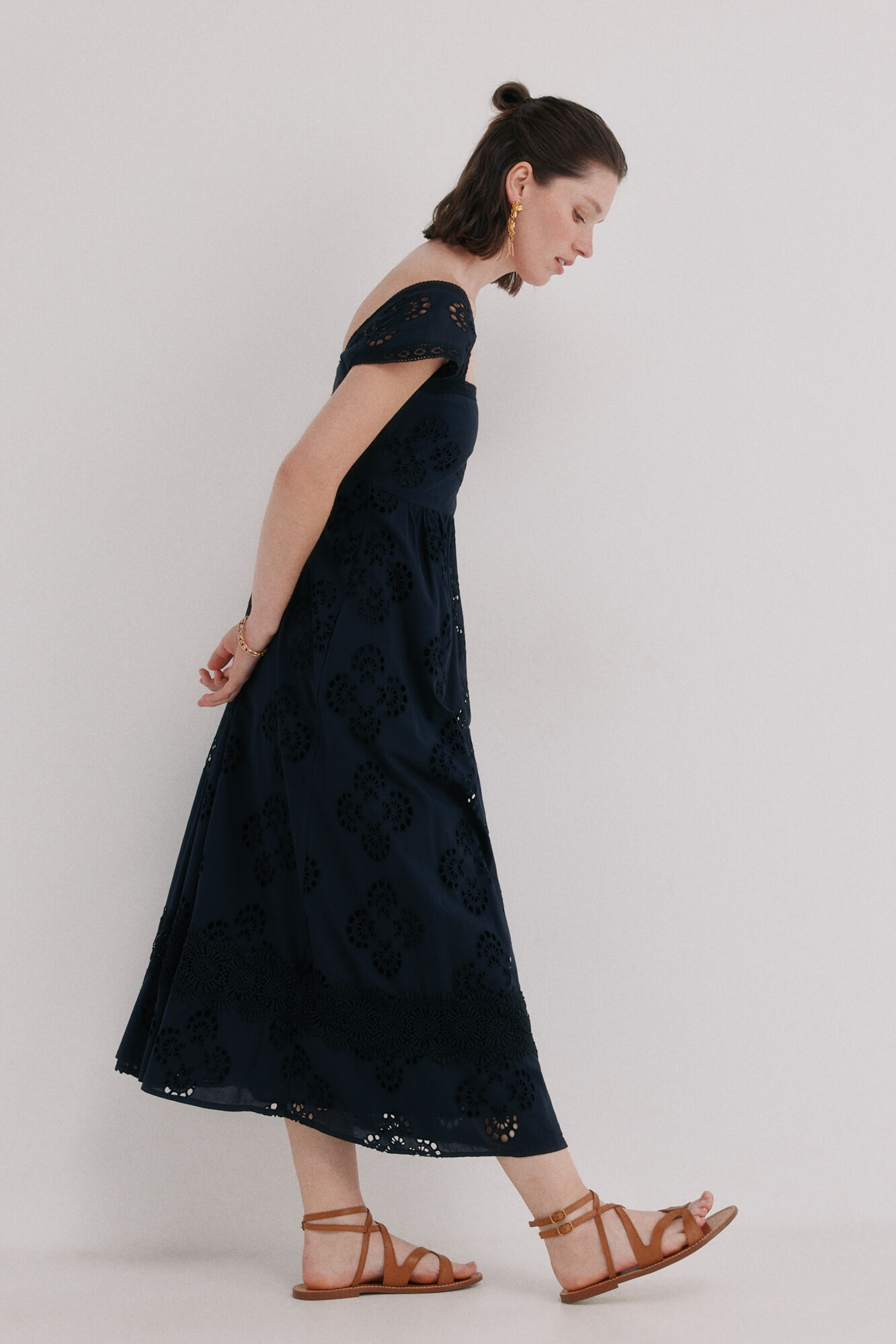 Hoss Intropia Abril. Vestido calado