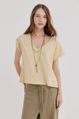 Hoss Intropia Monike. Camiseta maga corta escote pico Amarillo