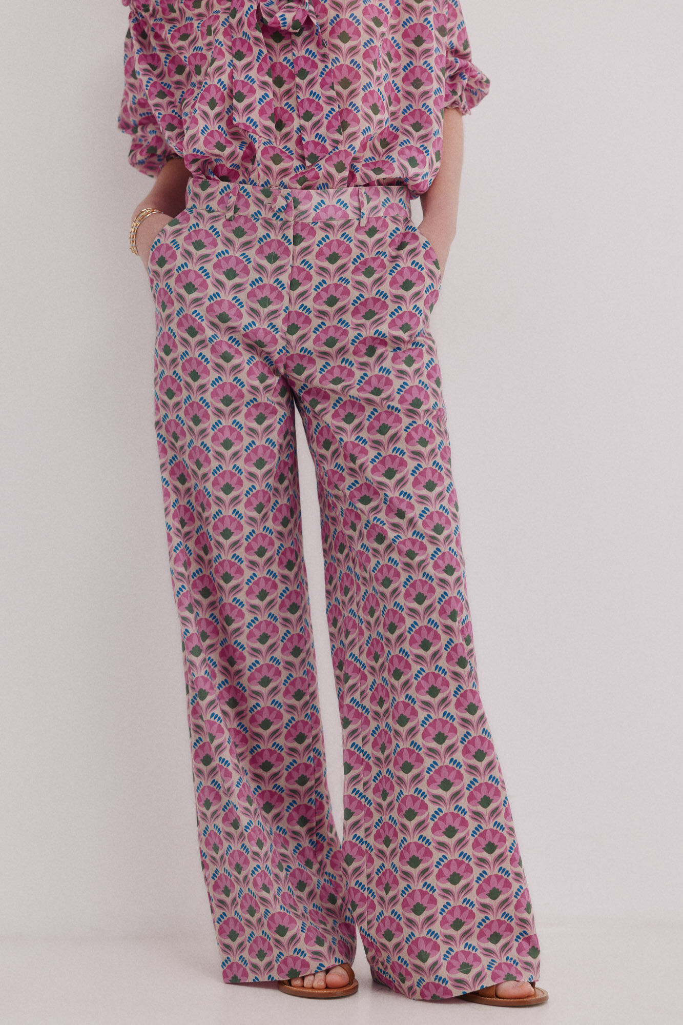 Hoss Intropia Cal&ccedil;a floral Persia