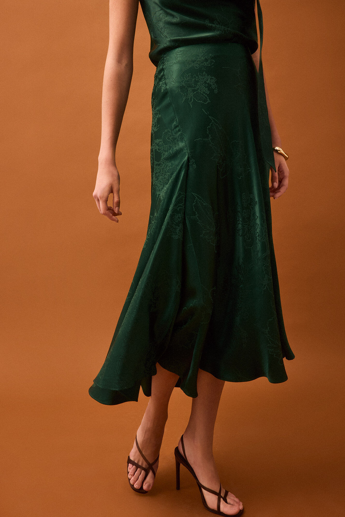 Pedro del Hierro Fantasy fabric cape skirt