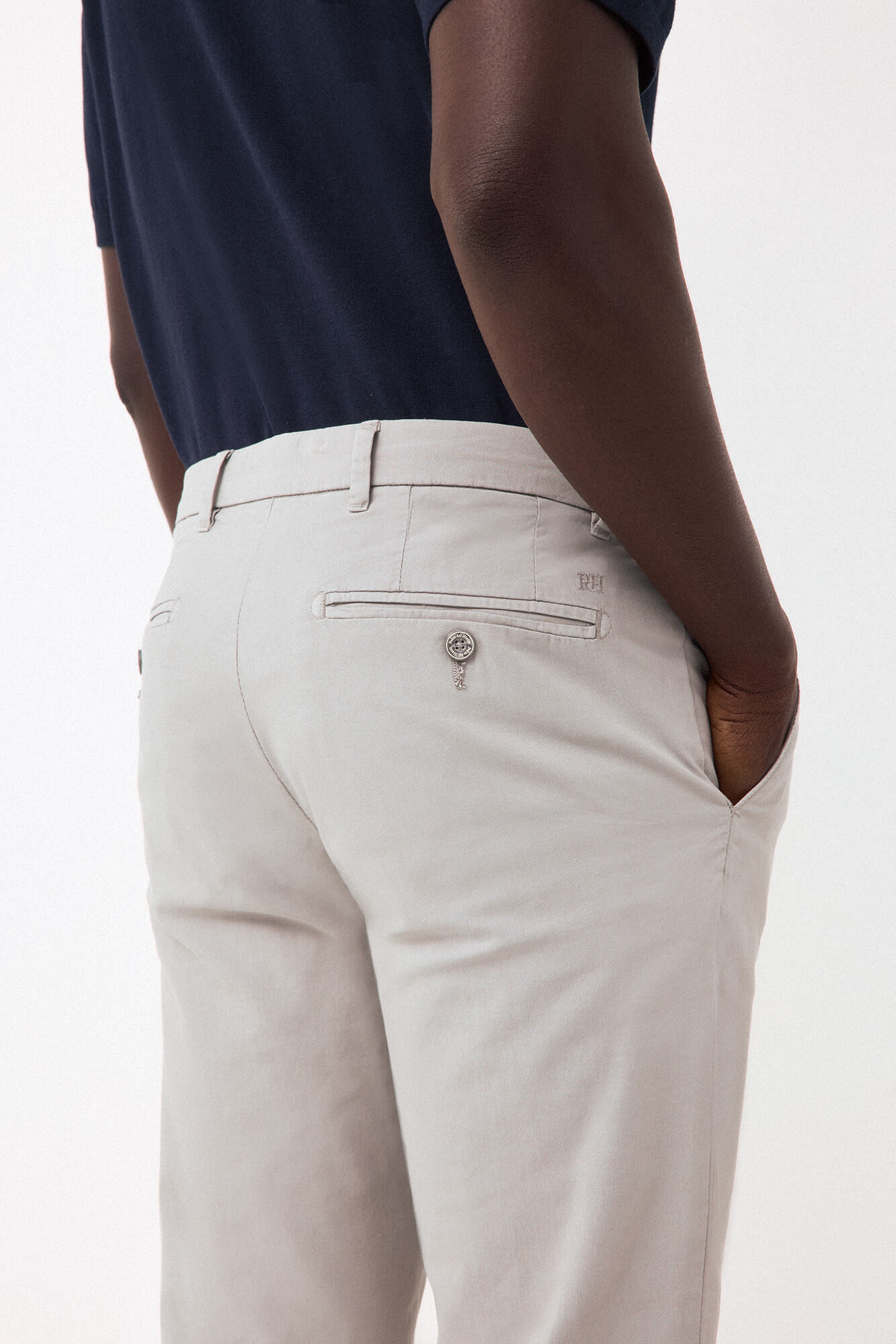 Pedro del Hierro Lightweight structure slim chinos Grey
