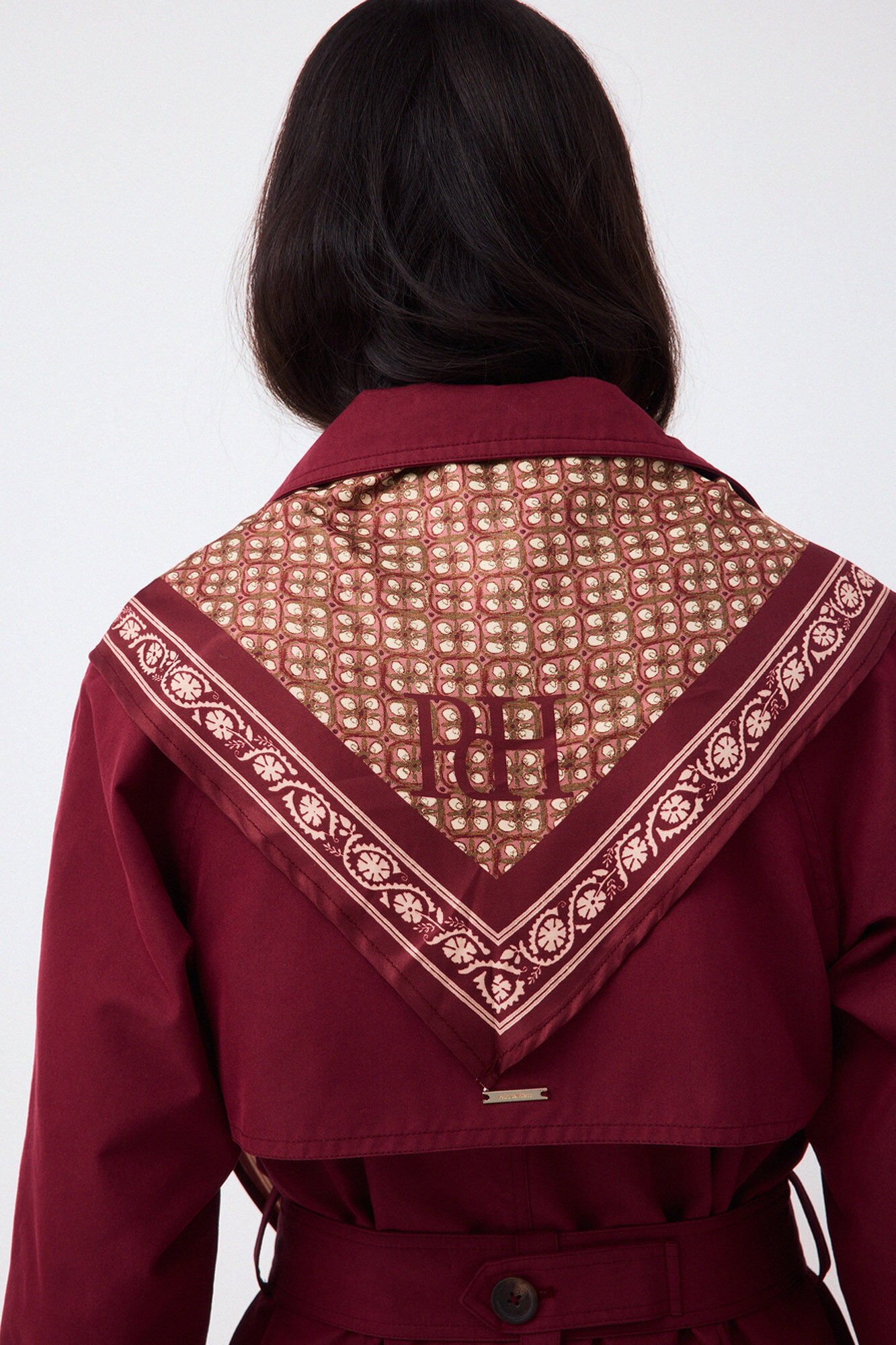 Pedro del Hierro Gabardina comprida len&ccedil;o Bordeaux