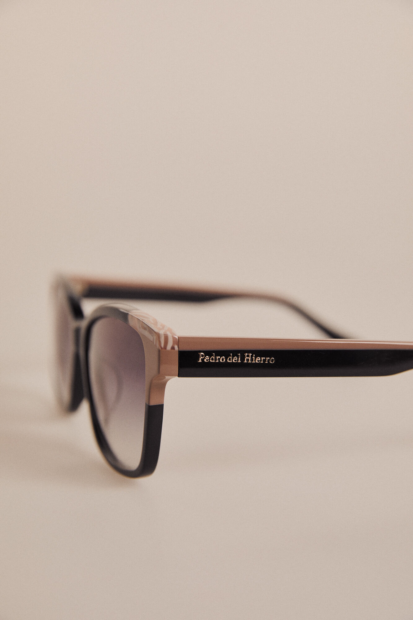 Pedro del Hierro Square colour block black/nude acetate glasses