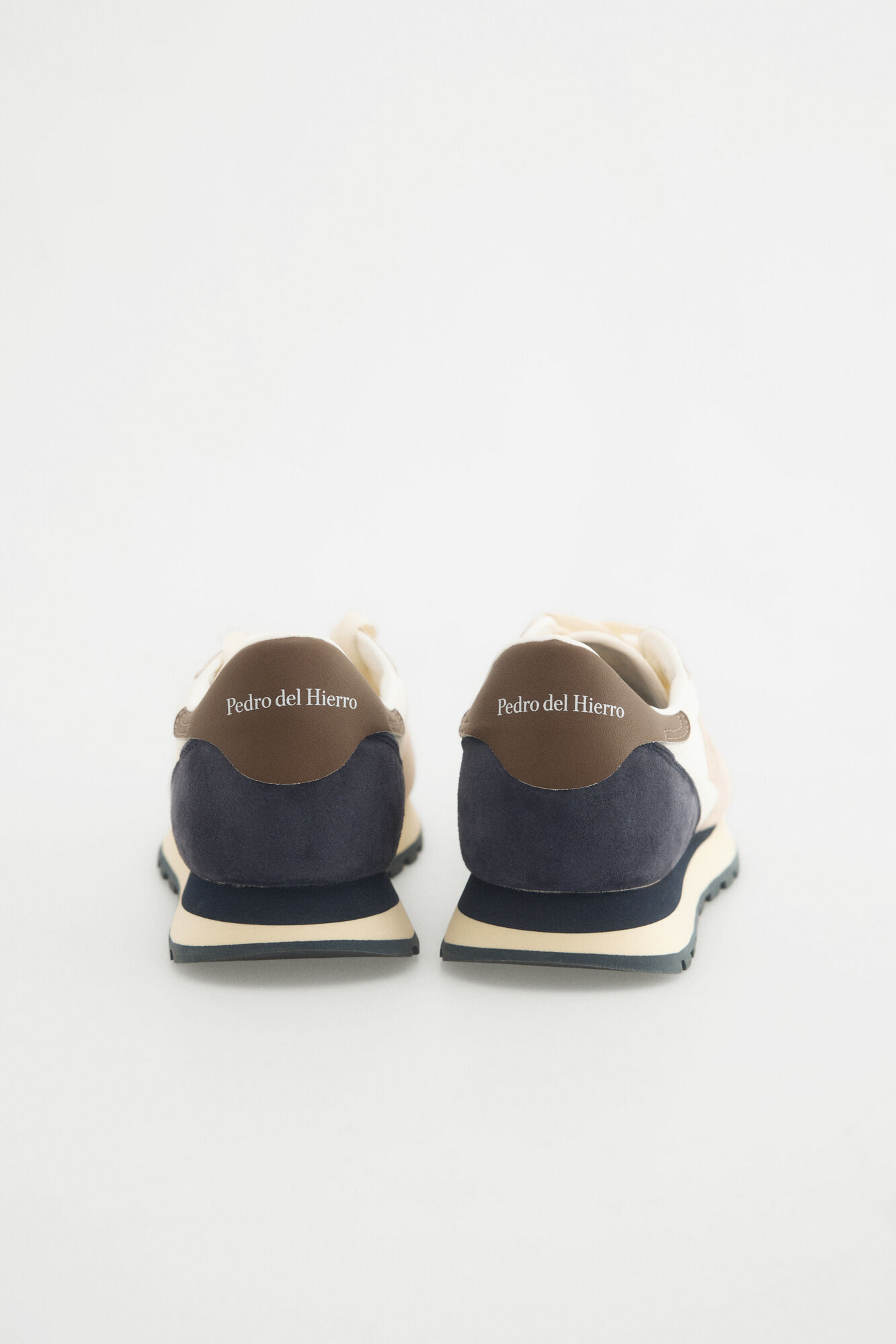 Pedro del Hierro Leather and textile sneaker Beige