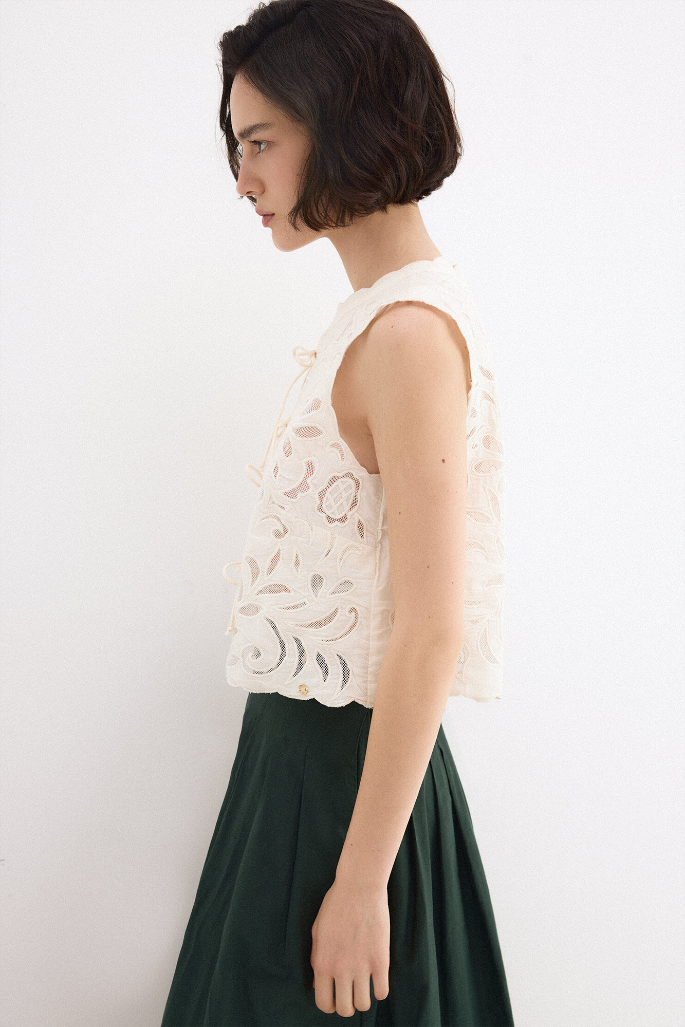 Pedro del Hierro Embroidered gilet White