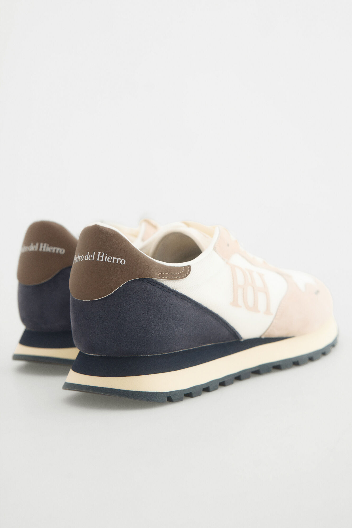 Pedro del Hierro Leather and textile sneaker Beige