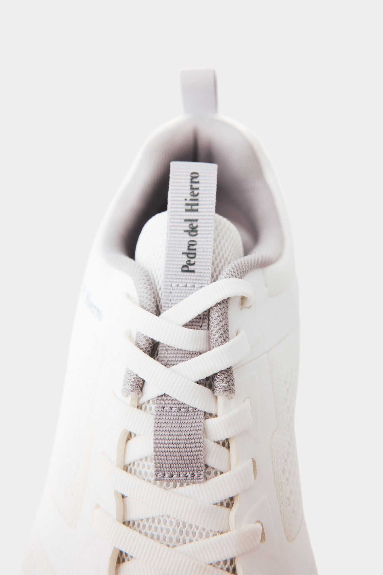 Pedro del Hierro Ultralight fabric lace-up sneaker White