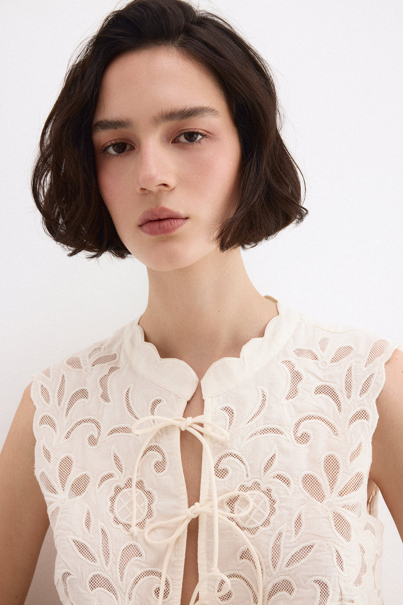 Pedro del Hierro Embroidered gilet White